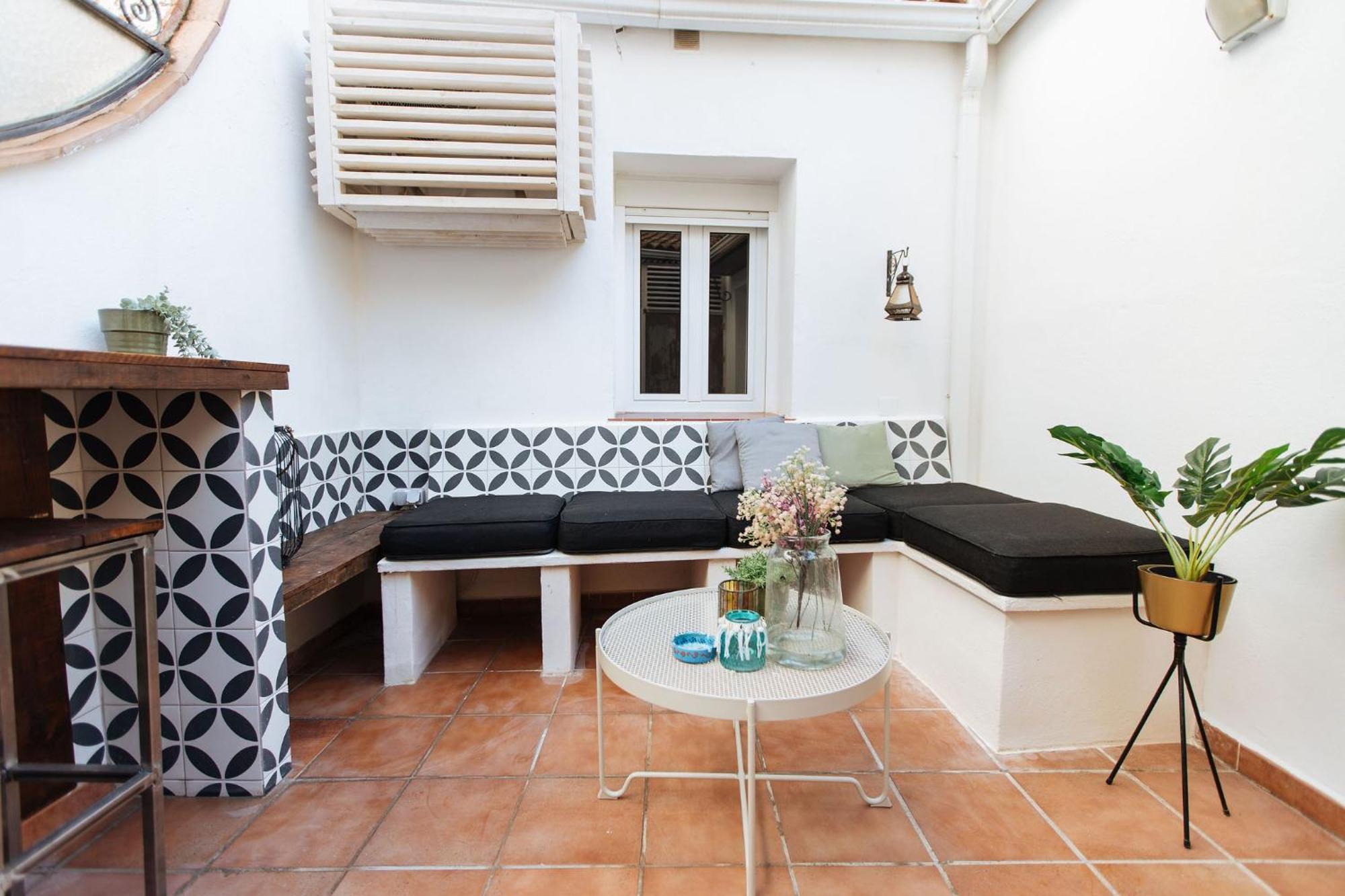 Casa Riad Met Prive Patio มาลากา ภายนอก รูปภาพ