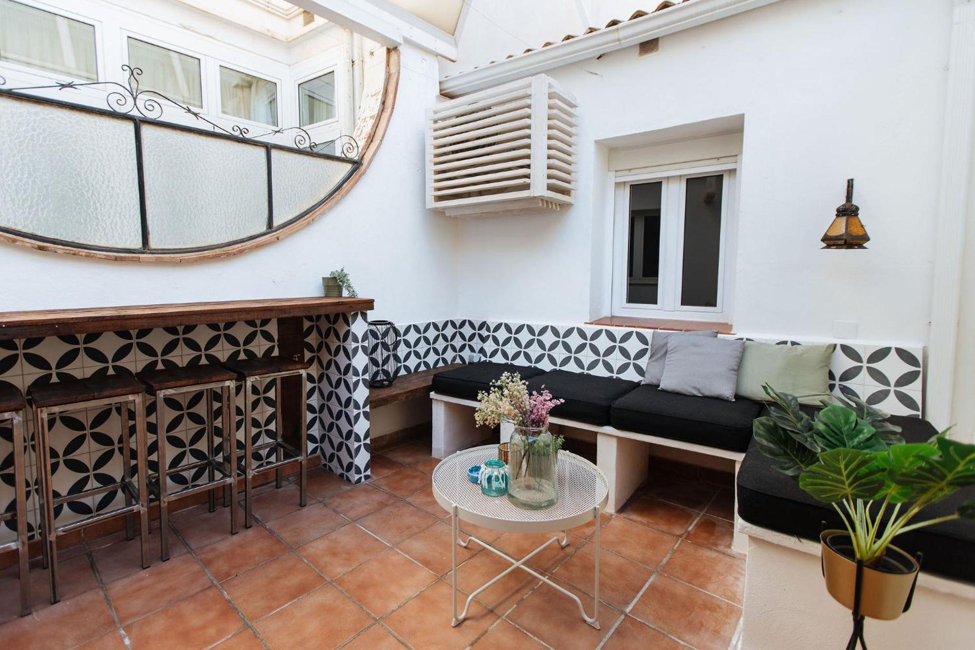 Casa Riad Met Prive Patio มาลากา ภายนอก รูปภาพ